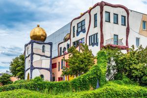 Hundertwasser gebouw